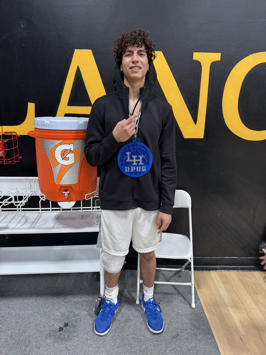 LHHS_Basketball's tweet image. #DPOG 6 dRebs, 2stl, 2chrg taken