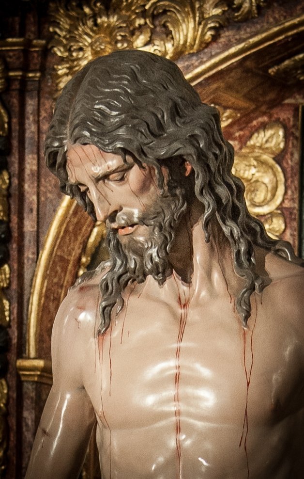 Hoy celebramos la Solemnidad de Cristo Rey del Universo

"𝕰𝖑 𝕾𝖊ñ𝖔𝖗 𝖊𝖘 𝕽𝖊𝖞, 𝖊𝖘𝖙á 𝖛𝖊𝖘𝖙𝖎𝖉𝖔 𝖉𝖊 𝖒𝖆𝖏𝖊𝖘𝖙𝖆𝖉. 𝕷𝖆 𝖘𝖆𝖓𝖙𝖎𝖉𝖆𝖉 𝖊𝖓𝖌𝖆𝖑𝖆𝖓𝖆 𝖙𝖚 𝖈𝖆𝖘𝖆 𝕾𝖊ñ𝖔𝖗, 𝖕𝖔𝖗 𝖉í𝖆𝖘 𝖘𝖎𝖓 𝖙é𝖗𝖒𝖎𝖓𝖔" (𝕾𝖆𝖑𝖒𝖔 92).

#TDSCofrade #VerdeyNegro