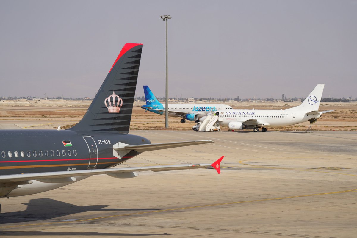 يشهد مطار دمشق الدولي نشاطًا متزايدًا في الرحلات الجوية، وسط تقديم كامل التسهيلات اللازمة للمسافرين لضمان تجربة سفر مريحة وسلسة.

#الجمهورية_العربية_السورية
#الهيئة_العامة_للطيران_المدني_السوري
#مطار_دمشق_الدولي