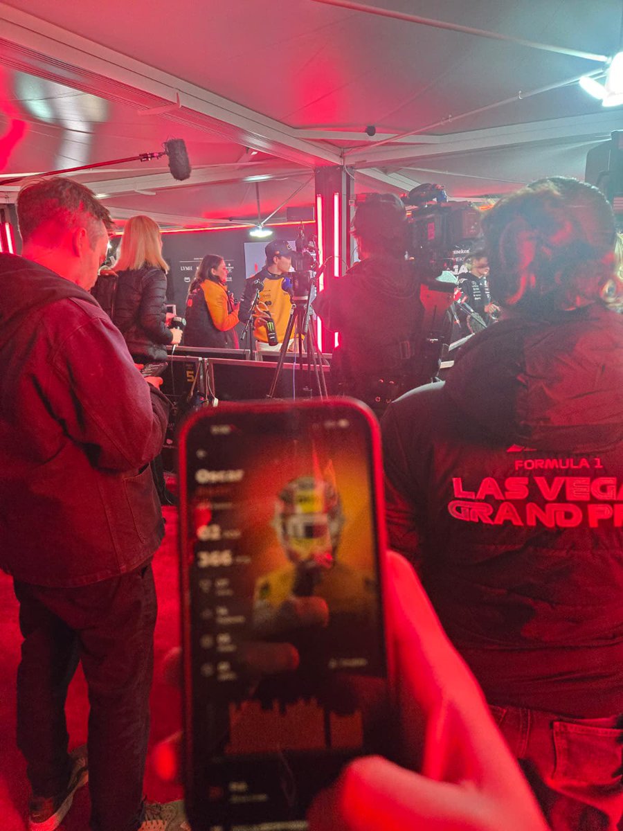 BoxBox_Club's tweet photo. Postcards from the Vegas Grand Prix! 🤌🏻🧡

#BoxBoxClub #Formula1 #F1 #F1Widgets #VegasGP https://t.co/nSl2ksyupr
