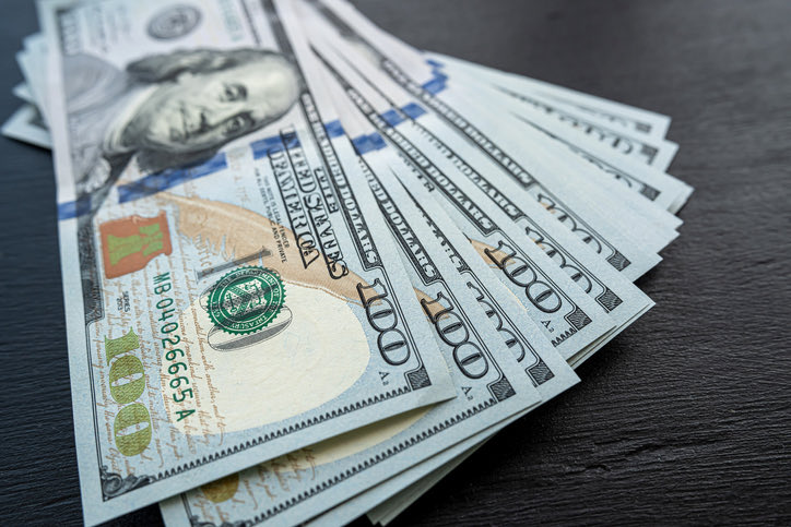 bakhtiarh's tweet image. #SmartMove 
My uncle sent a message in the family group asking for money. I privately messaged him asking for banking details so I can deposit it.
He responded saying he doesn&apos;t actually need money. He asked for money so that nobody in the family would ask him for money😂