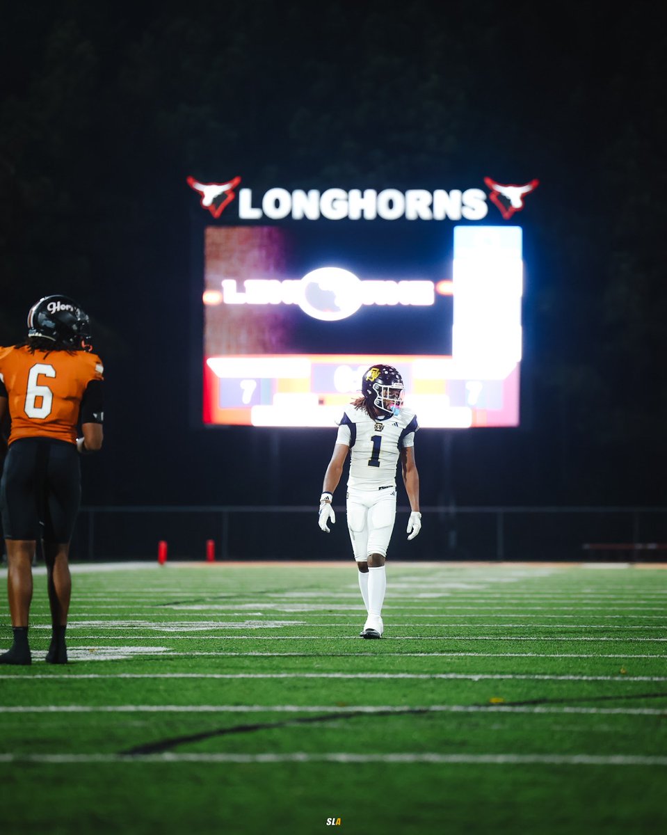 5jordanchristie's tweet image. Senior year loading it’s finna get wicked !