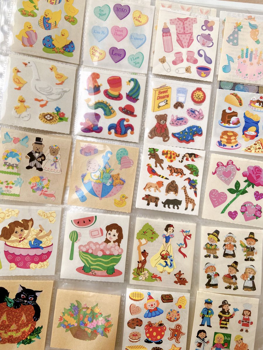 実家に眠っていた20年前に集めていたサンディライオンのシールたち。今