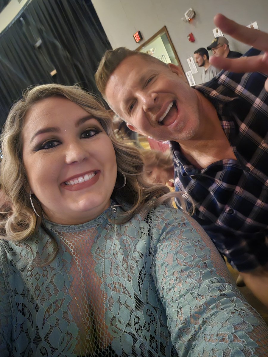 traycpopp's tweet photo. Best. Day. Ever. #challengemania #Nashville #thechallengepodcast https://t.co/zhfDhuGkwQ