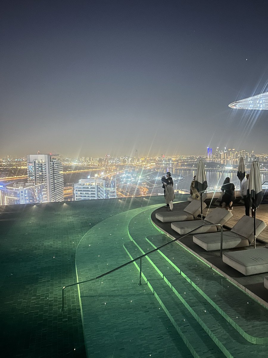 GM GM web3 ☀️✨
A little reminder for you today:

Don’t forget to call your mum. Gratitude starts at home.
It’s never about the cars, the flex, or the lifestyle… It’s always about FAMILY. ❤️