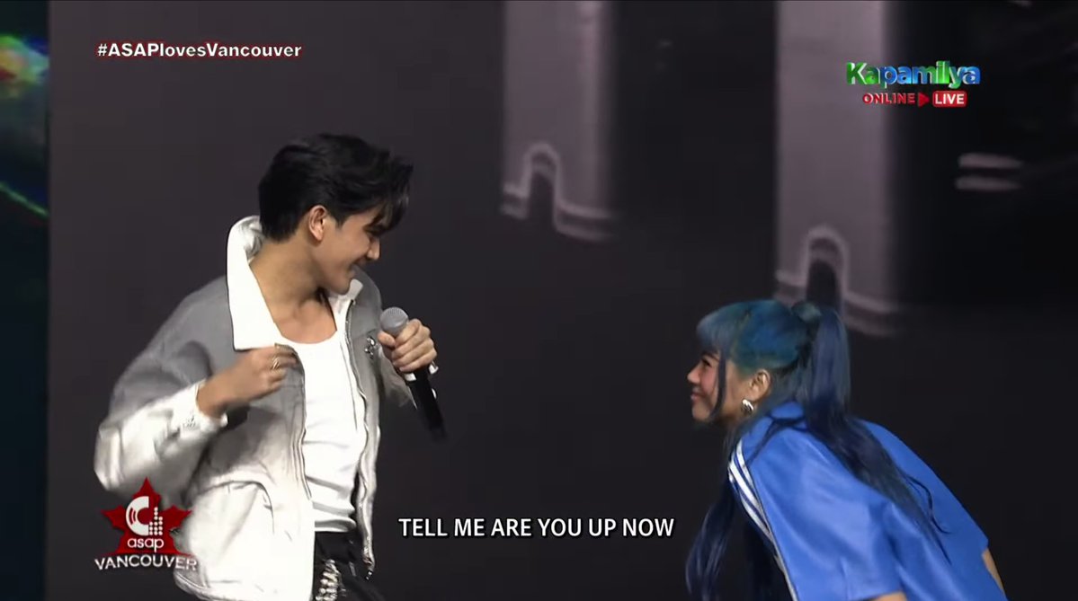 KapamilyaTFC's tweet image. Making all the girls blush in Vancouver, it&apos;s #JarrenGarcia! 😍

📸 via ABS-CBN Entertainment/ YouTube

@ASAPOfficial 

#ASAP #ASAP30 #ASAlovesVancouver #ASAPonTFC #TFC #TheFilipinoChannel