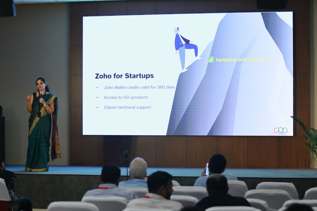 Zoho for Startups tweet media