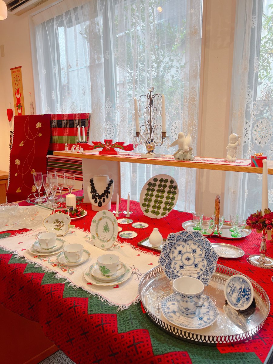 doudoumooi's tweet photo. もうすぐ楽しいクリスマス 2025
~Antique &amp;Vintage Market~

11月20日(木)～24日(月)
OPEN 12:00-17:00
(期間中は無休です)

会場: Gallery Minne
https://t.co/GgMhWF6TIe https://t.co/eDJUNjHU7c