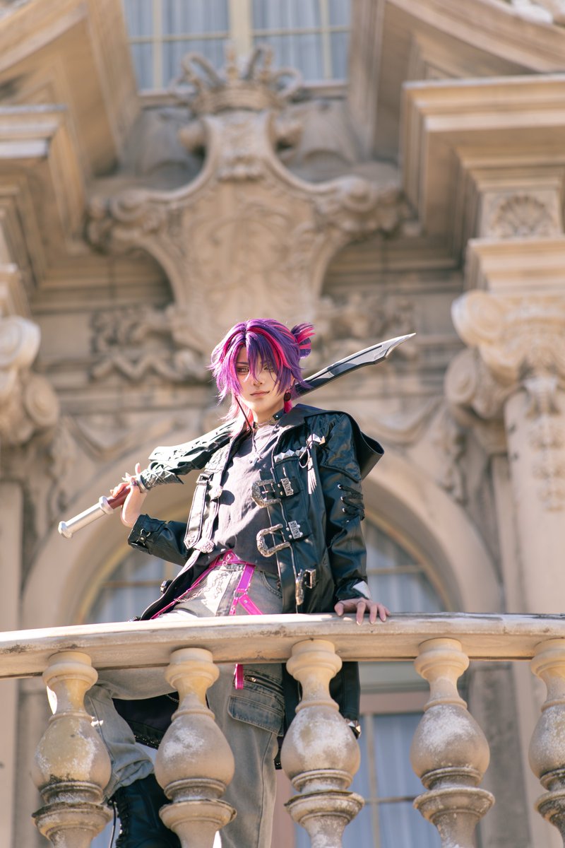 cos
Demon slaying
 #𝘺𝘵𝘳_𝘱𝘩𝘰𝘵𝘰