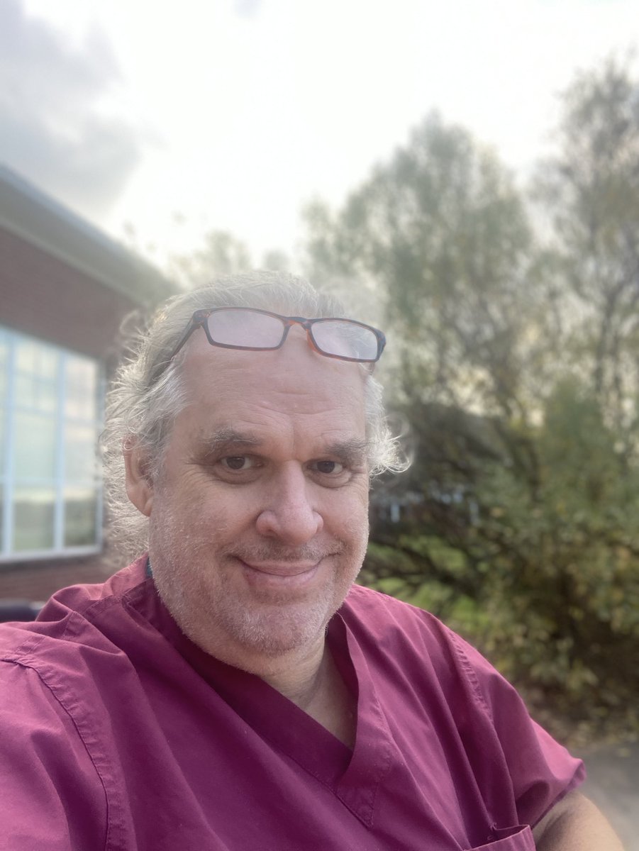 lu5cus's tweet image. Just another Goofy Selfie from the Spinal Injury Ward