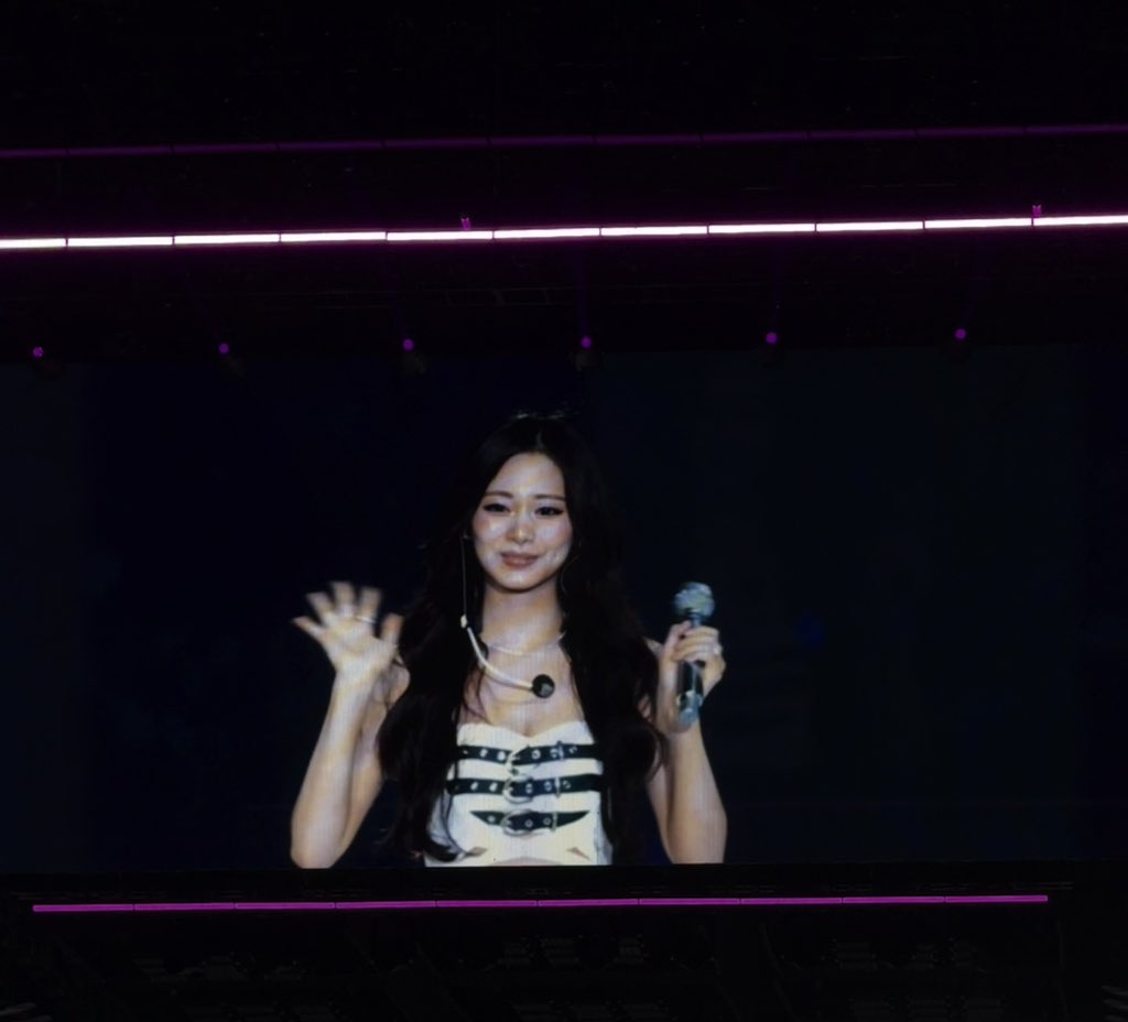 kosmicglow's tweet photo. Happiest Tzu ever🥹🥹 https://t.co/0Yu4lxUh53