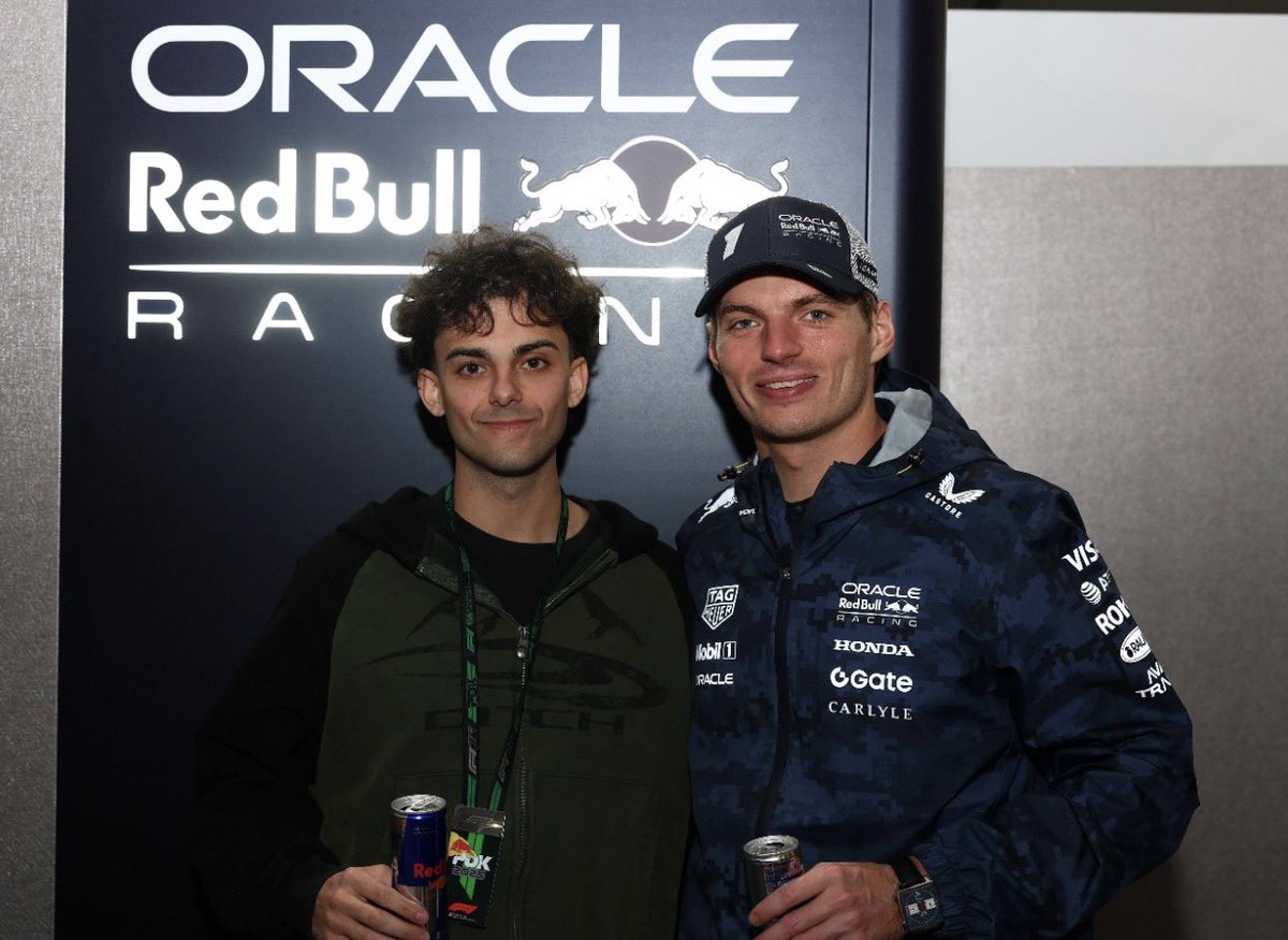 hackerxwright_'s tweet image. JETT Y MAX VERSTAPPEN