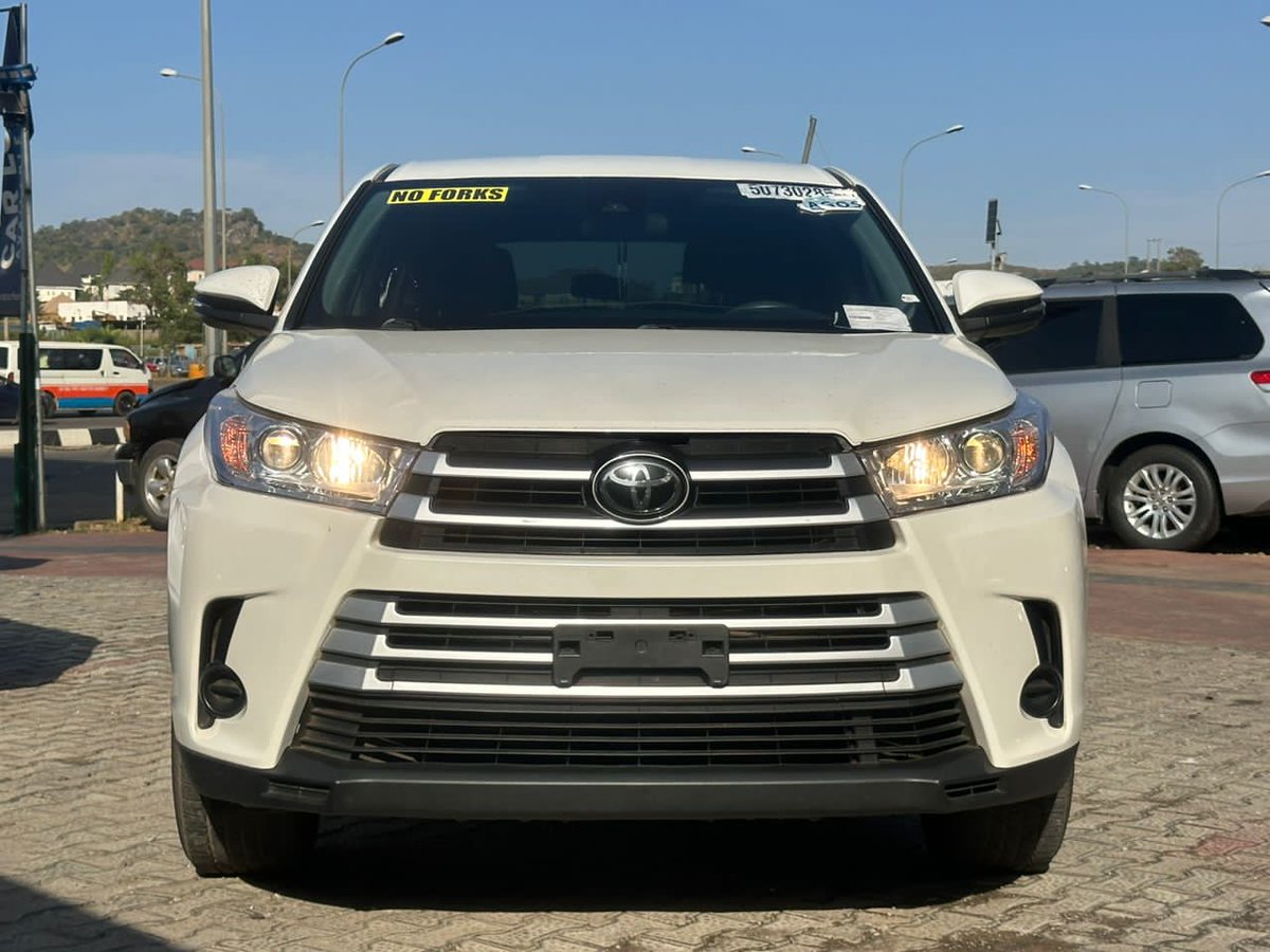specmanreal's tweet image. New Entry
Foreign Used 2020 Toyota Highlander XLE AWD 

🏷️35 Million Naira 
📍ABUJA 🇳🇬

DM or Call 📞 07052767321
Nationwide Delivery 🚚 

Please follow and retweet 🙏🏽 
Clean Cars Only