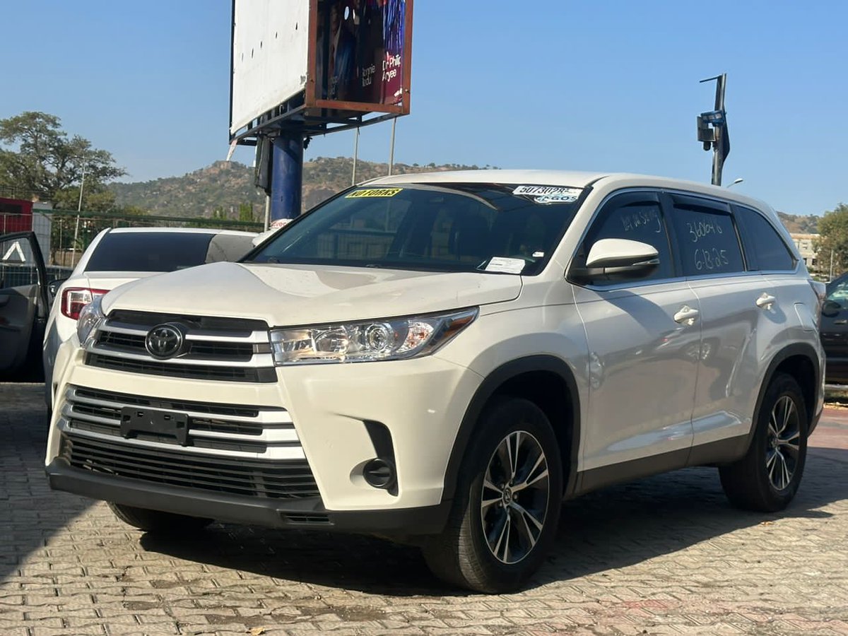 specmanreal's tweet image. New Entry
Foreign Used 2020 Toyota Highlander XLE AWD 

🏷️35 Million Naira 
📍ABUJA 🇳🇬

DM or Call 📞 07052767321
Nationwide Delivery 🚚 

Please follow and retweet 🙏🏽 
Clean Cars Only