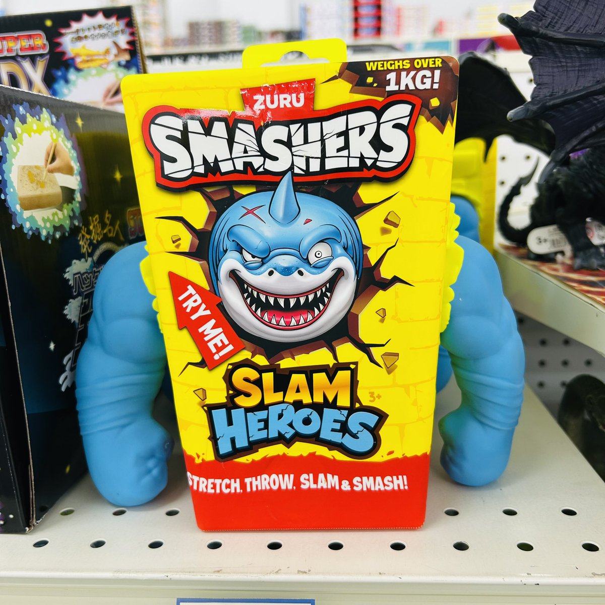 superg0dzilla's tweet image. トイザらス、ホットウィールは微妙だったな〜😢
モントラのグレートバイトのビックサイズが安くなってて買おうと思ったら箱が潰れてたので泣く泣くスルー🥺
あとはマッチョなサメが気になったぐらい