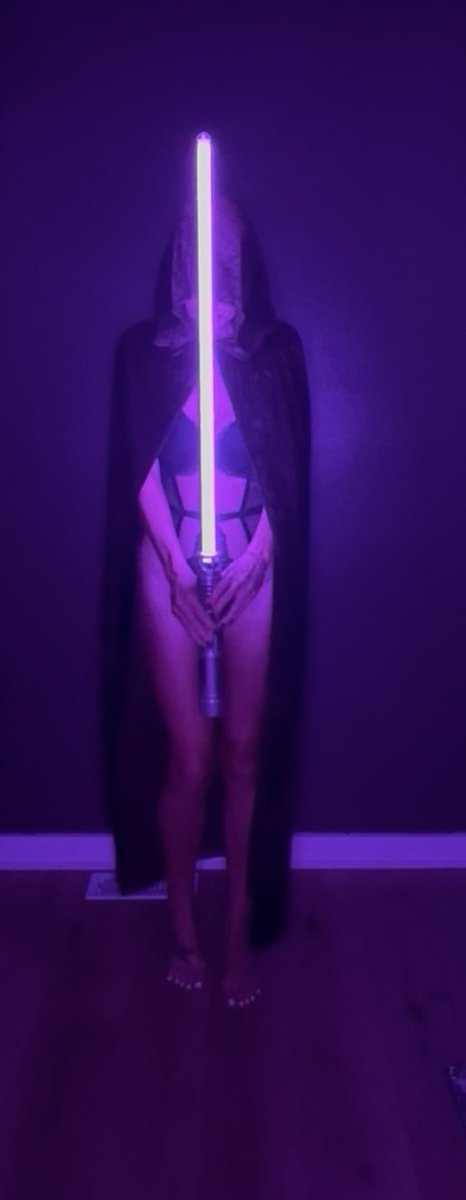 VexaNyx's tweet photo. Strong in the Force… stronger in the thighs. 
🔮✨May the Violet Side tempt you.

#StarWarsVibes #VioletSaber #SpaceBaddie #JediEnergy #GalacticGlam #CosplayQueen #OnlyFansPromo #SaberBabe https://t.co/ay58KnaQ0v