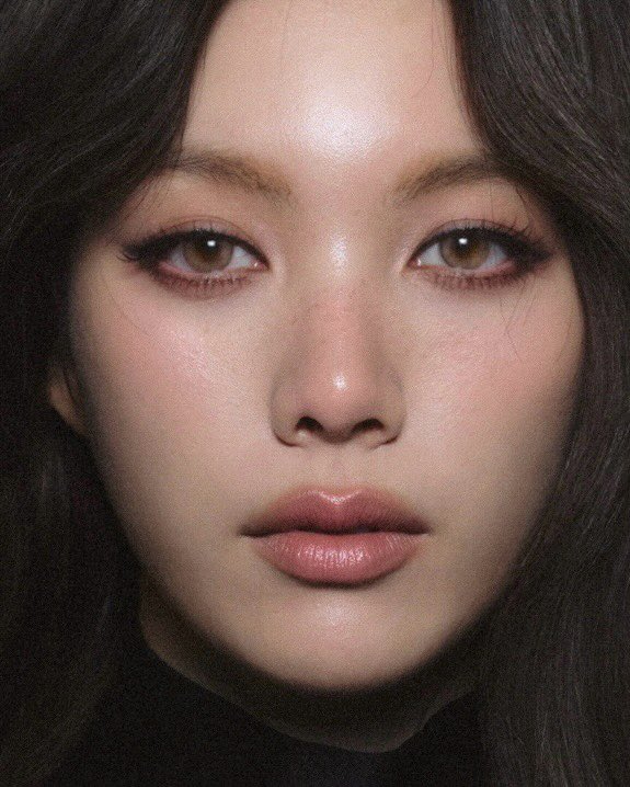 LingOrm_BH's tweet image. น้องฝรั่งมากกกก เบ้าหน้าฟ้าประทาน สวยเหมือนไม่มีอยู่จริง สวยไร้ที่ติ 🖤

Cr. ig : andisoon

#NarcisoRodriguezParfums 
#NarcisoRodriguezThailand 
#ForHerEDPI 
#ออมกรณ์นภัส
#Ormkornnaphat