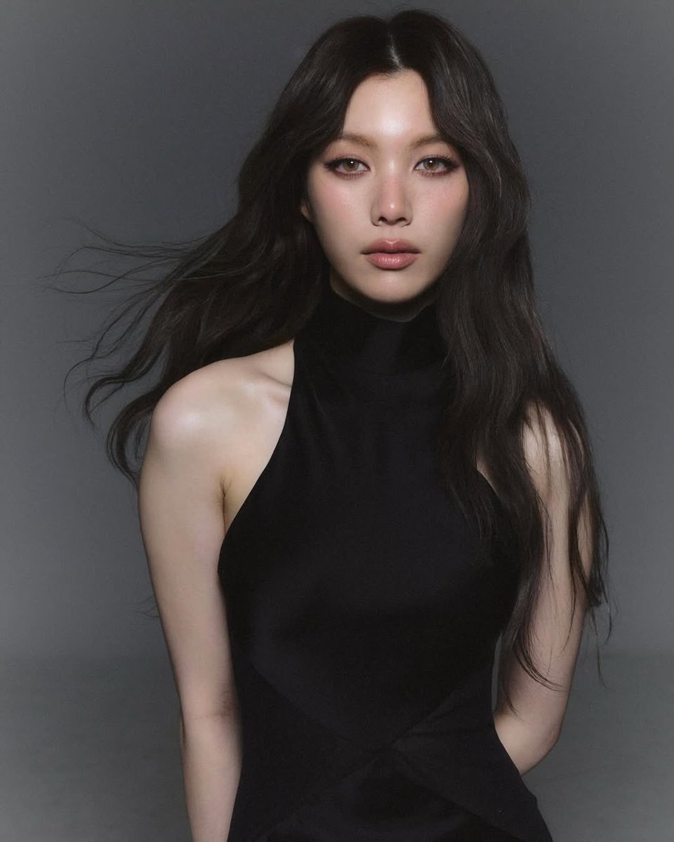 LingOrm_BH's tweet image. น้องฝรั่งมากกกก เบ้าหน้าฟ้าประทาน สวยเหมือนไม่มีอยู่จริง สวยไร้ที่ติ 🖤

Cr. ig : andisoon

#NarcisoRodriguezParfums 
#NarcisoRodriguezThailand 
#ForHerEDPI 
#ออมกรณ์นภัส
#Ormkornnaphat