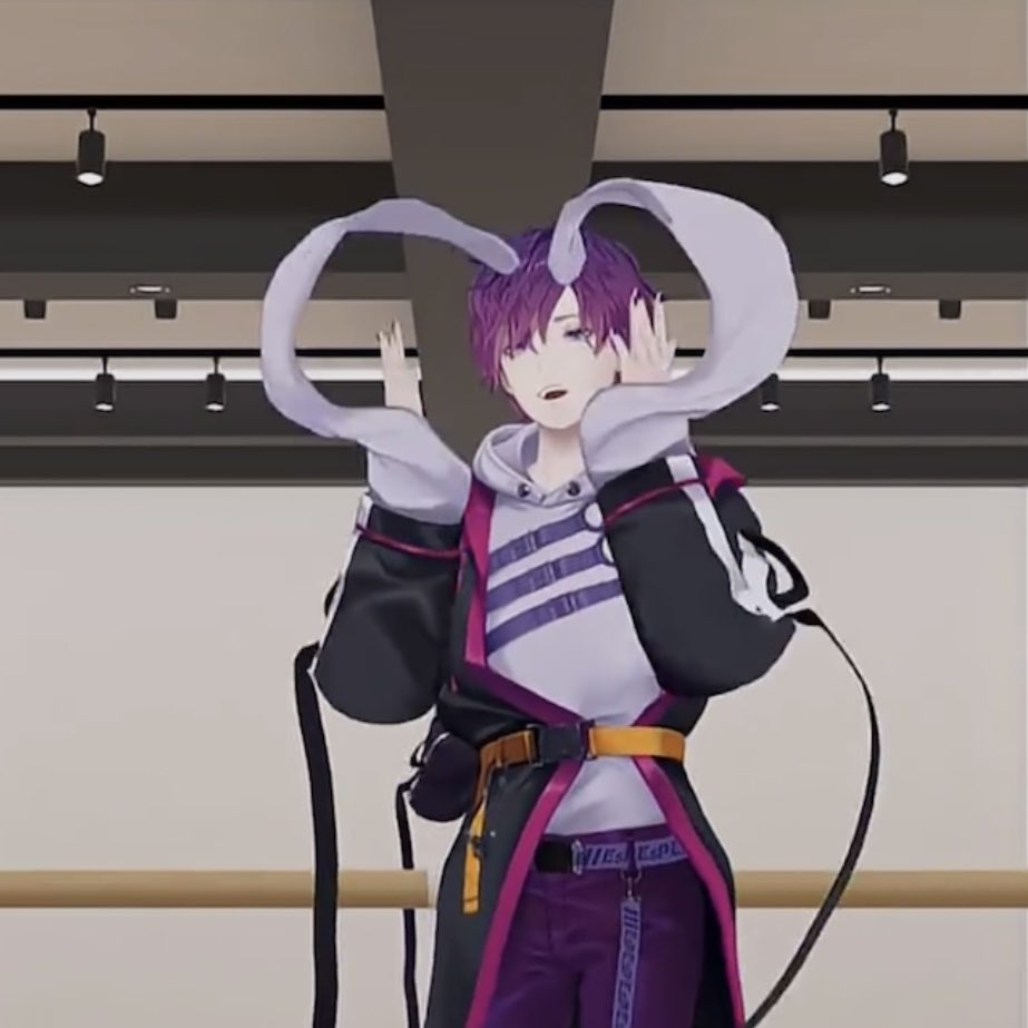 Thanks to the long sleeves, we got a perfect heart 💜