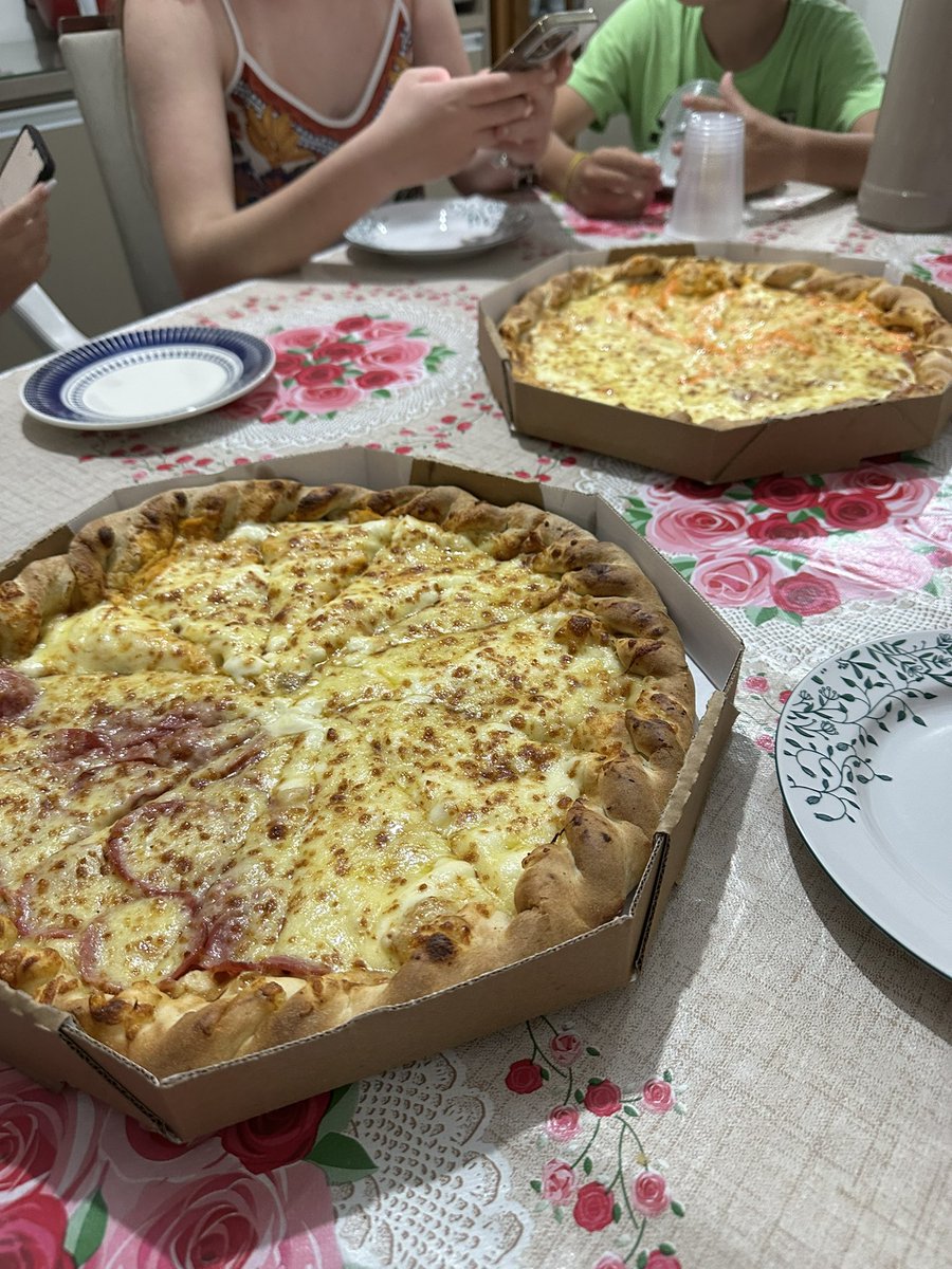 luaizw's tweet image. #jantatwt (sla não almocei