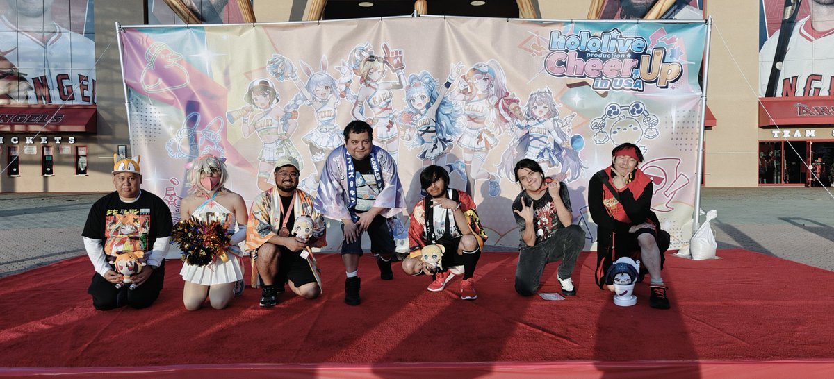 Parupara's tweet photo. Was very fun meeting old and new friends again everywhere I go!

Ended up power walking cause of all my gear on lol
#HololiveFunRun
#hololiveCheerUp https://t.co/iSFMMunjdD