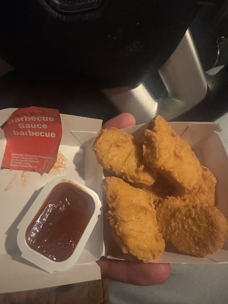 jsvhreborn's tweet image. After the inaugural National Holiday Celebration of #Buc50 which was a gigantic success, a quick quarter rack and some red paint in the car cant be beat.  #Analysis