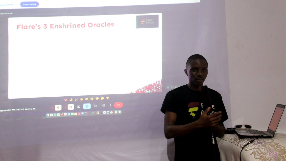 ManuelBagoole's tweet image. Explored the singularity of the @FlareNetworks architecture and its significance for a #Web3Dev &amp;amp; #Web3Community.