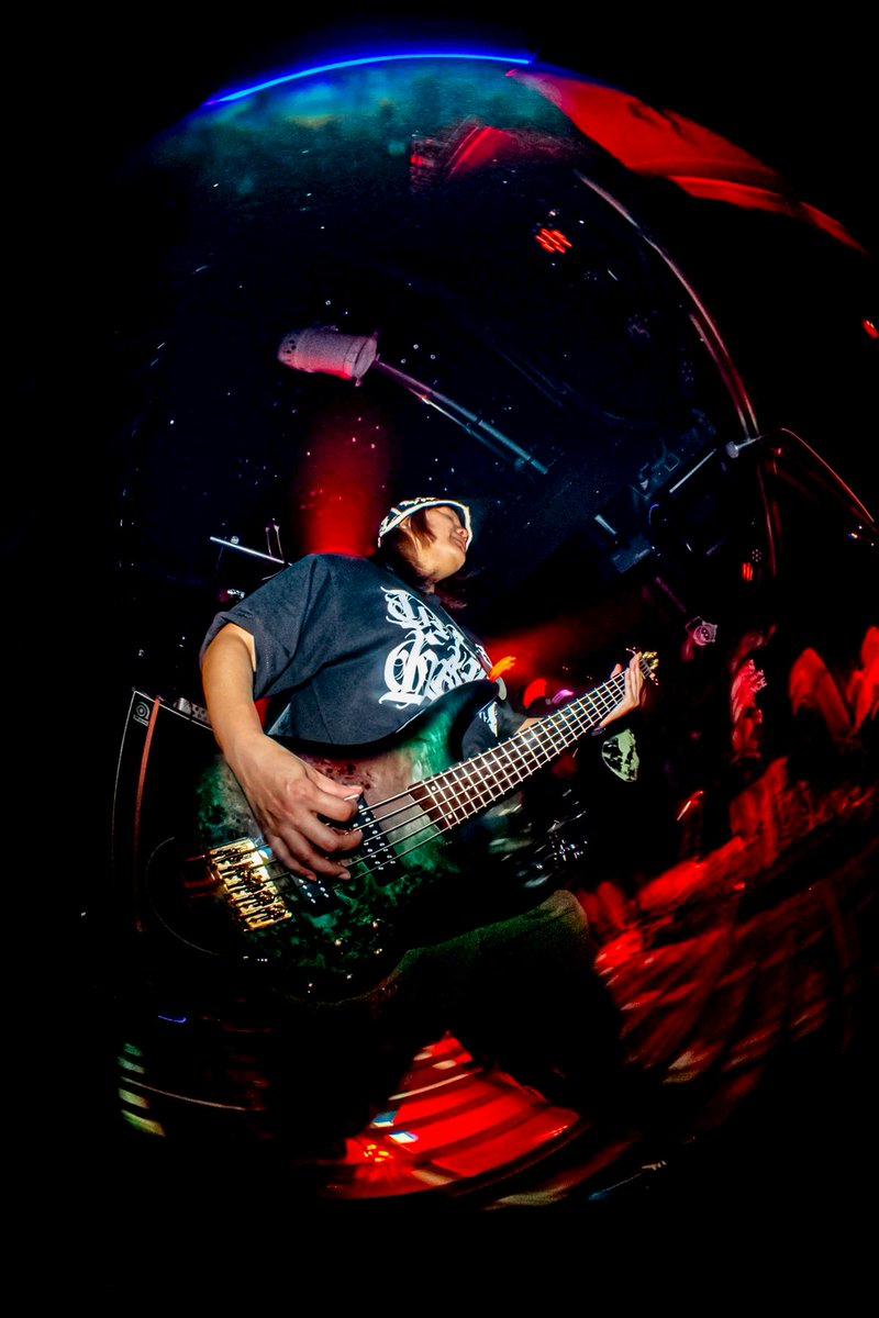 GET DOWN ON IT tweet media