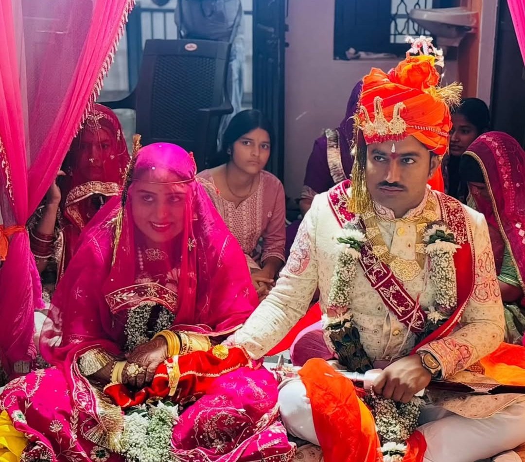 RLP नेता थान सिंह जी डोली को वैवाहिक जीवन की हार्दिक शुभकामनाएं 🎉❤️
<a href="/DoliThansingh/">Than Singh Doli</a> <a href="/RvSingh_IND/">Raghuveer Singh Rajpurohit 🇮🇳</a>