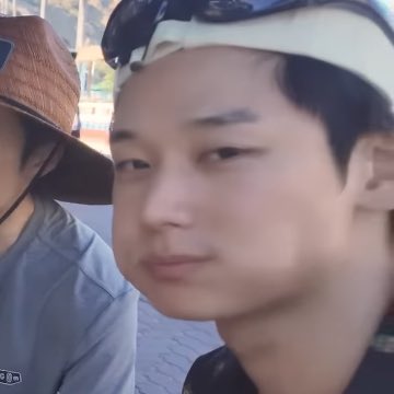 존웃 둘다양볼가득 캐열심히머금