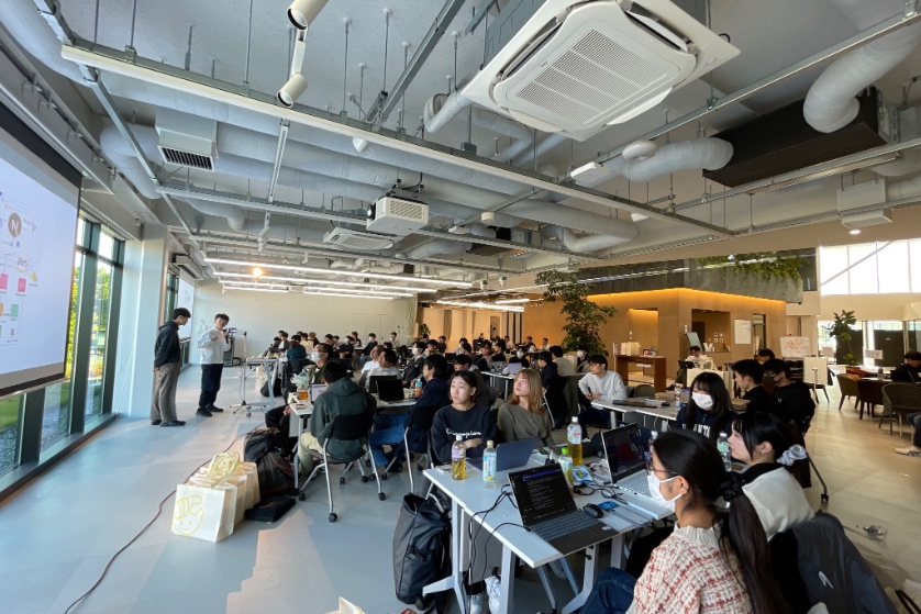 xinsuzuki's tweet image. 【#58hack】#Hackathon for students DemoDay

Team2. 白鷺
“Running Late”
topaz.dev/projects/22295…

#Progate #ゴネンゴ #関西学院大学 #SparkBase
#イルグルム #YRGLM #インフォームシステム #THEBIGLE
#スタディスト #スーパーハムスター #RIZAPテクノロジーズ
#ハッカソン #学生エンジニア