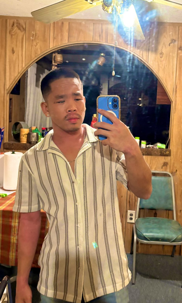 PrasasoukDevin's tweet photo. heyy what’s up? https://t.co/3f6GUilGFc