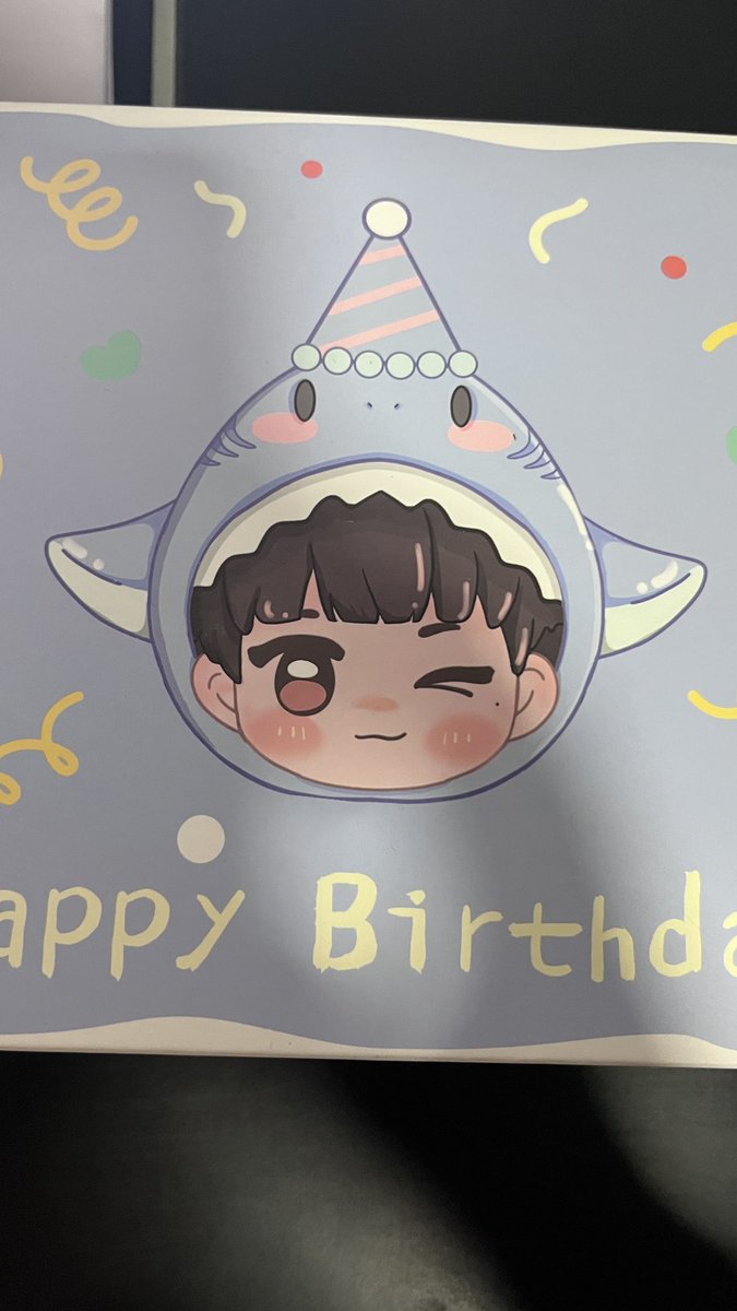 littlelittlecha's tweet image. และแล้วก็มาถึงของที่ตั้งตารอมาก กริ๊ดกร๊าดสุดตอนเห็น5555 ท๊าด๊าาา น้องkfcนี่เอง ราคาเอาเรื่องอยู่แต่ตอนแรกก็คิดว่าอาจจะแพงกว่านี้เลยทำใจได้555 
อยากจะบอกว่าน้องน่ารักม๊ากกกกกกกกก&amp;gt;&amp;lt; มี๊ห่อมาให้แบบกันบุบสลายขั้นสุด555 ขอขอบคุณ @MissHB_  คนดีคนเดิมคั๊บ💗🦈🫶
#littlelitlechashopping