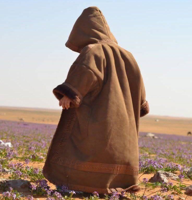 "إذا رأيت في ولدك ما تكره، فاستعتب ربك، وتب إليه؛ 
فإنما ذلك شيءٌ أردت به أنت "

الحسن البصري رحمه الله