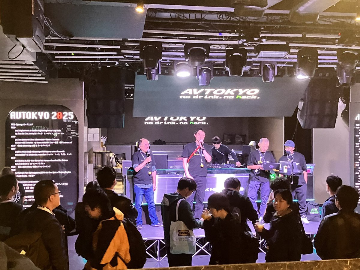 AV Tokyo参加してます！今年もクラブではんだ付け！ #avtokyo