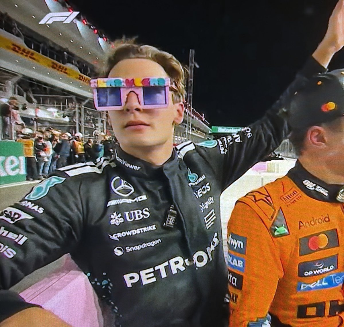 STARUSSELLS's tweet image. formula one is not a serious sport 😭😭