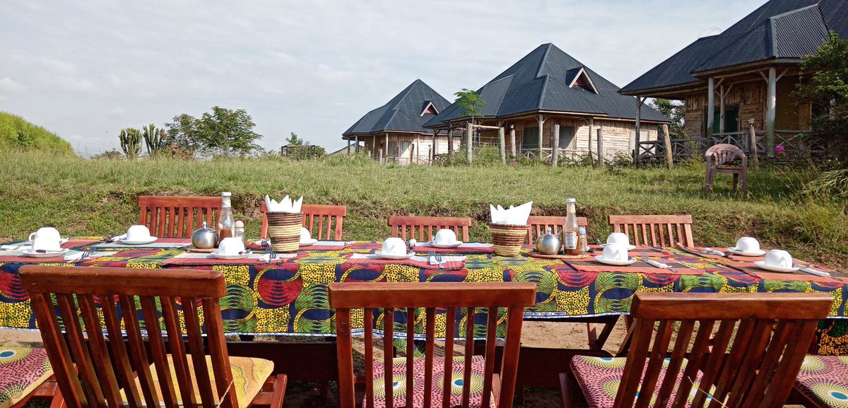 POATours's tweet photo. Visiting QENP in Kasese, @tembo_lodge must be your considered lodge, look at this set up for bush breakfast, 99%chances of Hippo site at night while at camp fire, direct views to Kazinga channel. 
Miss out not. https://t.co/umn3pHQUbg