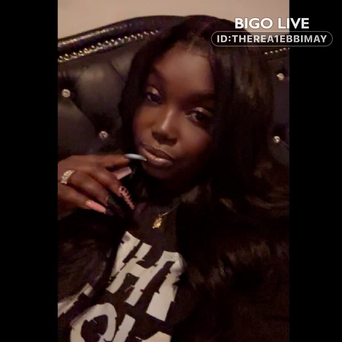momodasinga's tweet photo. 10.24 Copy this text to open #BIGOLIVE, watch EbbiMayBM💅🏿👑, and make new friends! 10/24 feedback@bigo.tv https://t.co/IM3RdwlDOx https://t.co/ls4QELqAFI