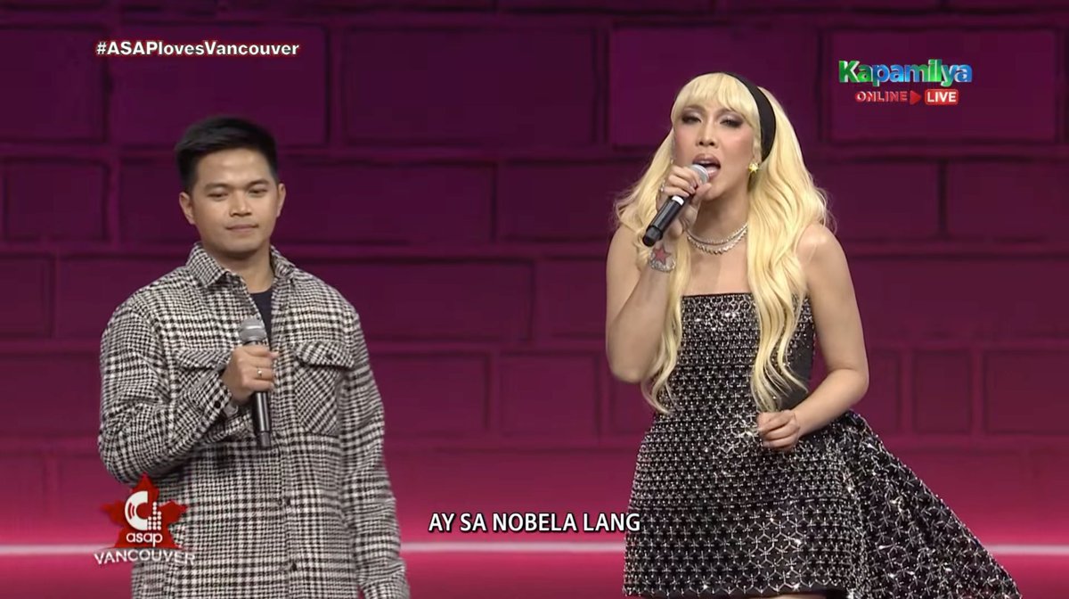 KapamilyaTFC's tweet image. Pangmalakasang Karaoke jamming with you #ItsShowtime hosts! 😍🎤

@ASAPOfficial @itsShowtimeNa
#ASAP #ASAP30 #ASAlovesVancouver #ASAPonTFC #TFC #TheFilipinoChannel #ViceGanda #AnneCurtis #VhongNavarro #JhongHilario #KimChiu #OgieAlcasid #DarrenEspanto