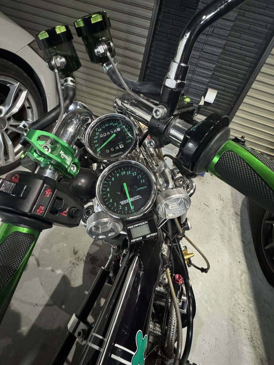 waborinoJimmy's tweet image. 今日は今年最後のツーリング予定だったのに来月に延期になった…
寒い🥶
#4mini
#DAX
#今日のわんこ