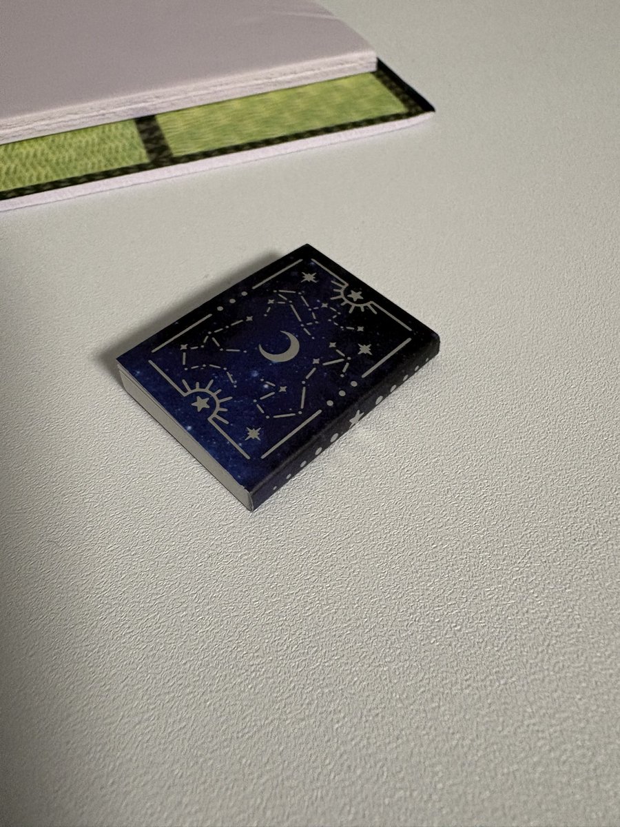 100均にナドクライにありそうなミニチュア売ってた