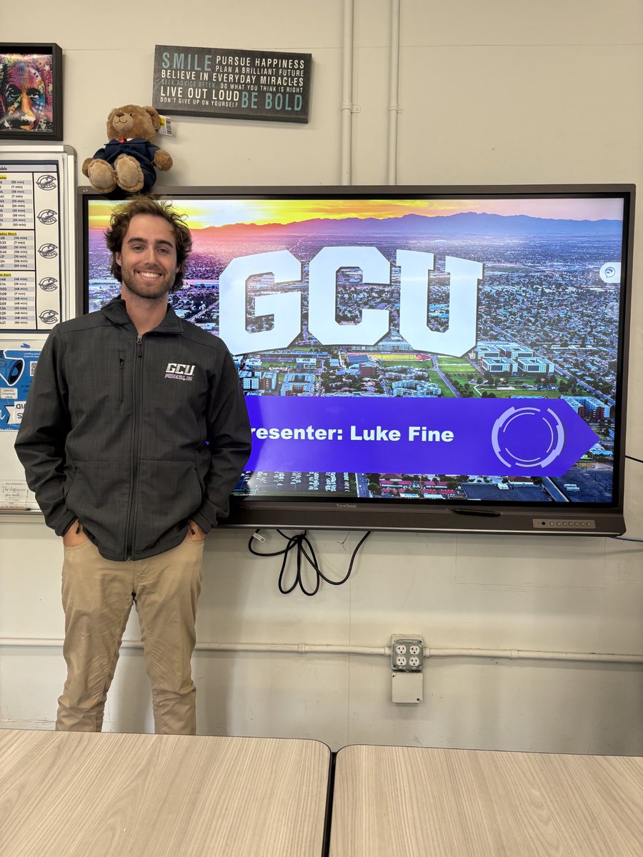 ACHS_AVID's tweet image. Thank you to Luke Fine from Grand Canyon University for coming all the way from Arizona and presenting to our Sophomore, and Junior classes!