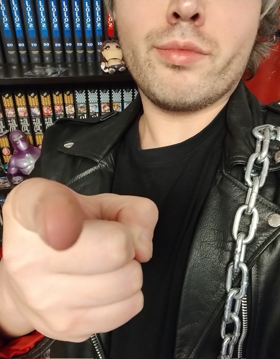 JJBASoundDesign's tweet image. went to the hardware store and got a comically big chain 

jotaro kujo lookin