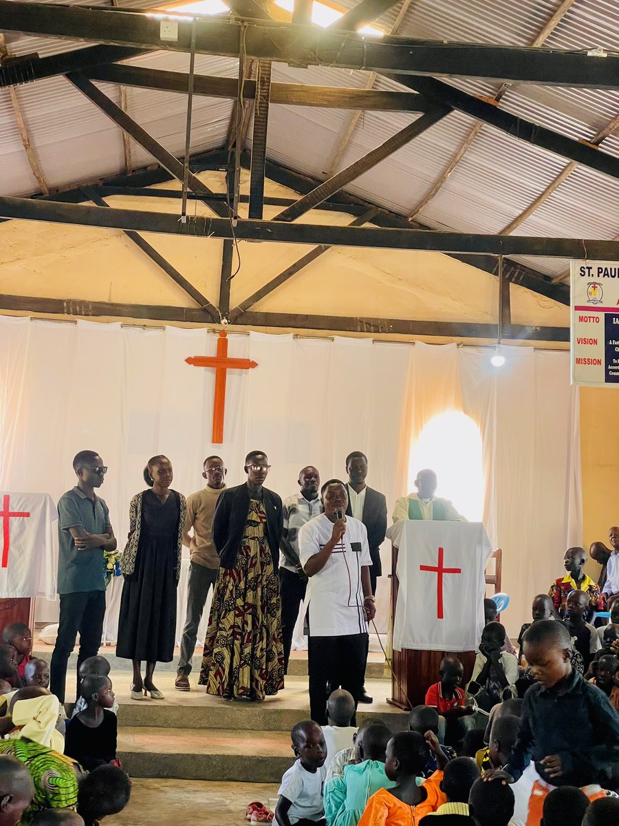 This morning we joined the faithfuls in St Paul Jiako C/U to pray and give thanks to God for His Goodness.

Mathew 6:33
But seek first his kingdom and his righteousness, and all these things will be given to you as well.
