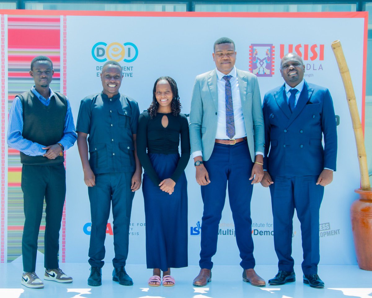 Thrilled to represent <a href="/PSDI_UG/">Population and Social Development Institute🇺🇬</a> at the inaugural graduation of the Usisi Amandla Fellowship! Organized by <a href="/DEInitiative_/">Development Eye Initiative</a> 
Congratulations to this pioneering cohort of young women; future policy shapers and leaders. 
PSDI is proud to be a key partner in their journey.