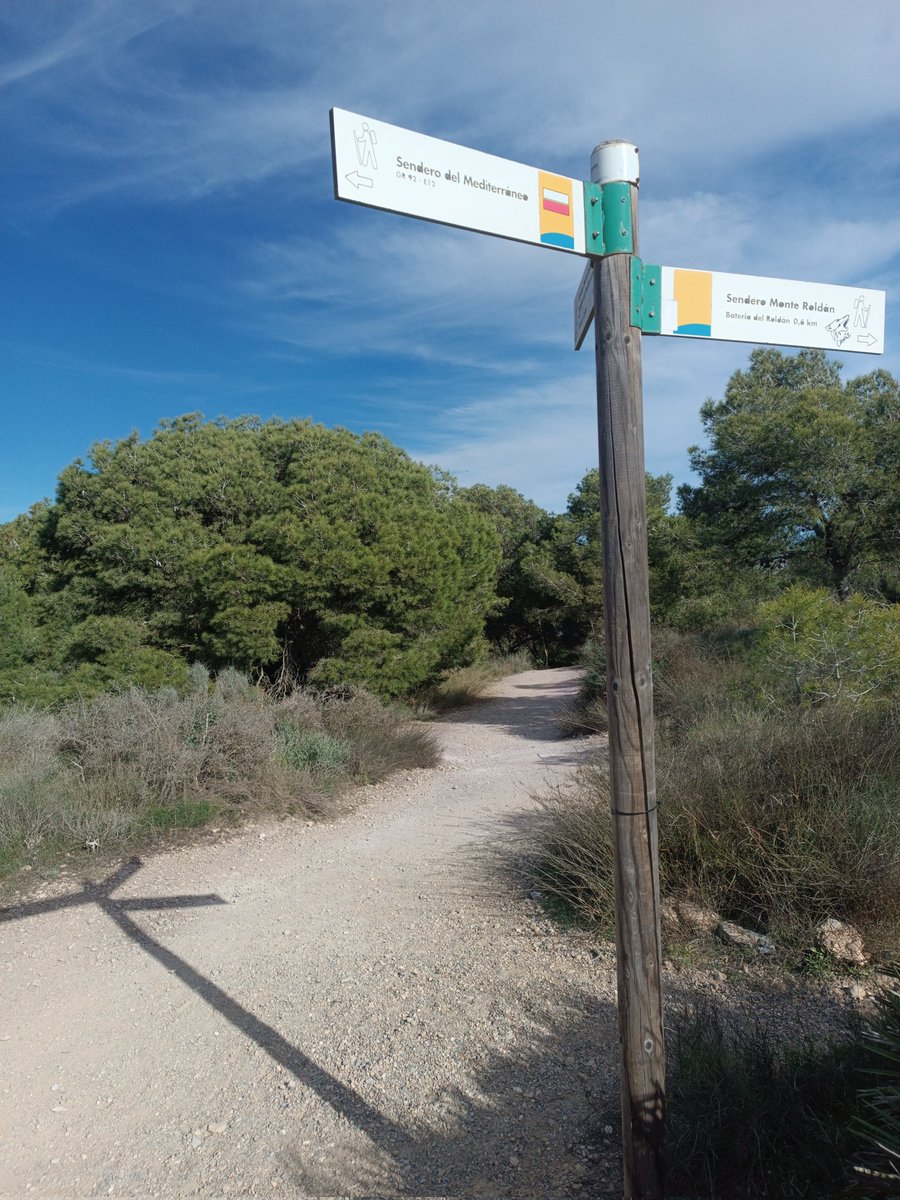 tuxlos's tweet image. He ido al monte