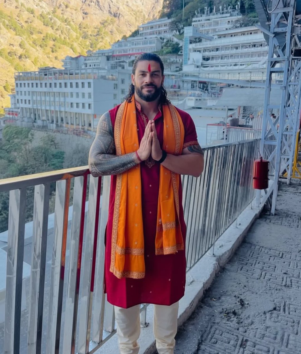 memer_mitron's tweet photo. Bro acknowledges Maa Vaishnodevi☝️😭 https://t.co/2A3ESvPlIi