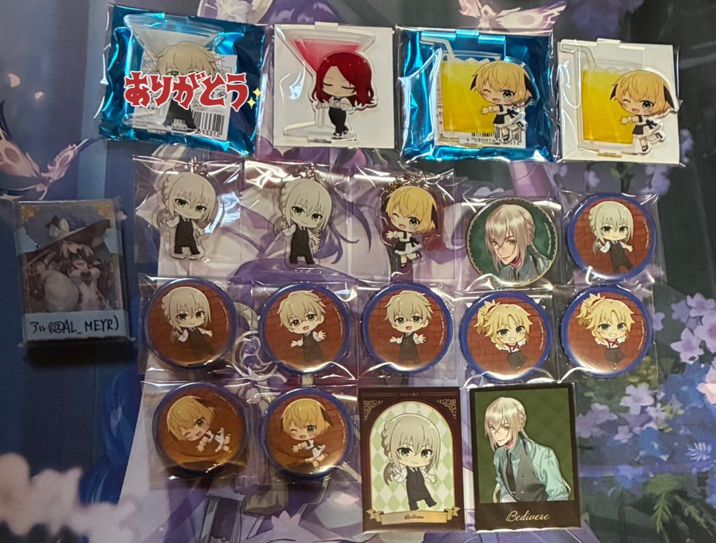 FGO Fate/GrandOrder HUB アクリルスタンド アクリルキーホルダー 缶バッジ オリジナルカード 交換
<譲>
ガウェイン トリスタン ガレス ベディヴィエール モードレッド

<求>
アルトリア
等身ベディヴィエールカードは等身缶バッジとの交換希望

ガレス トリスタンのみ定価+送料で譲渡可能

プロカ必読