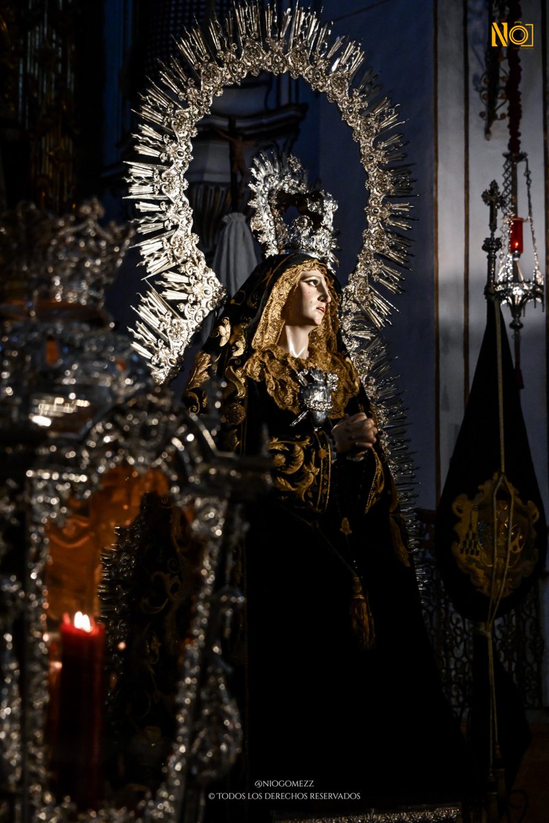 Solemne Besamanos a Maria Santísima de la Piedad #SemanaSantaÉcija #FotografiaCofrade #Cofrade #Detalles #NioGomez #Écija #Cofradias #Piedad #SagradaMortaja #Besamanos <a href="/Ecija_Sevilla/">Ecija-Sevilla</a> <a href="/HermandadLaMort/">Hermandad La Mortaja</a> #TDSCofrade