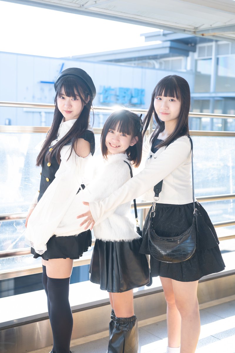 team_aichaso's tweet image. 姫柊とあｃ　sanaｃ　じゅなｃ
2025.11.15＠佐野駅前交流広場
#姫柊とあ #とあでしたっ
#sana
#じゅな #ぐっどいーたー
#RocKetsModels